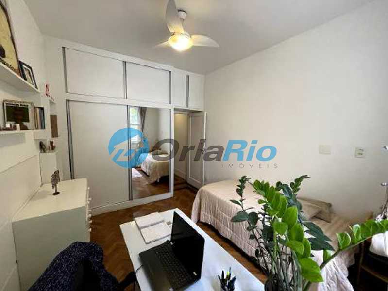 Apartamento à venda com 3 quartos, 134m² - Foto 13