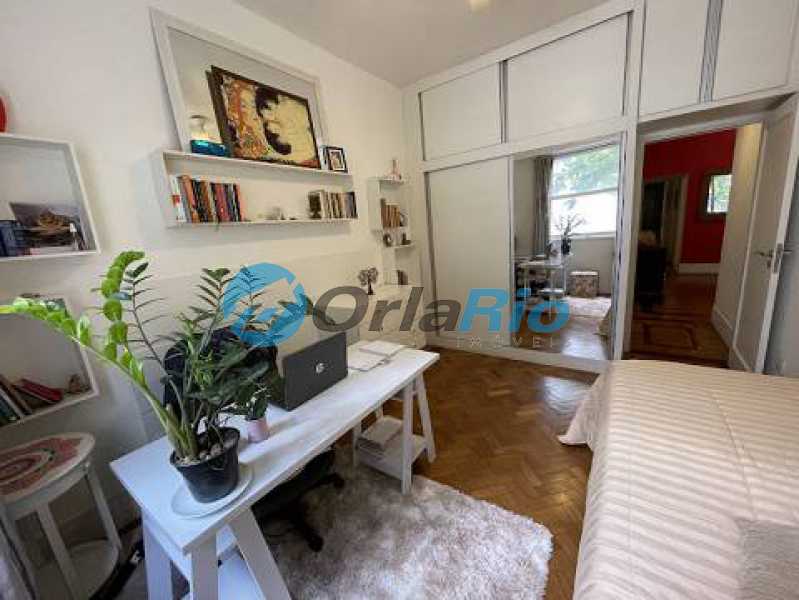 Apartamento à venda com 3 quartos, 134m² - Foto 11