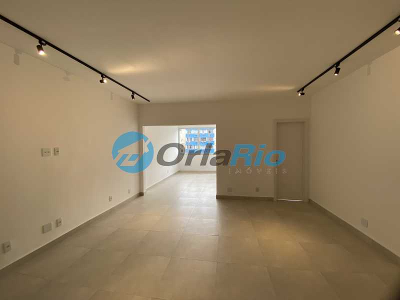 Apartamento à venda com 3 quartos, 135m² - Foto 4