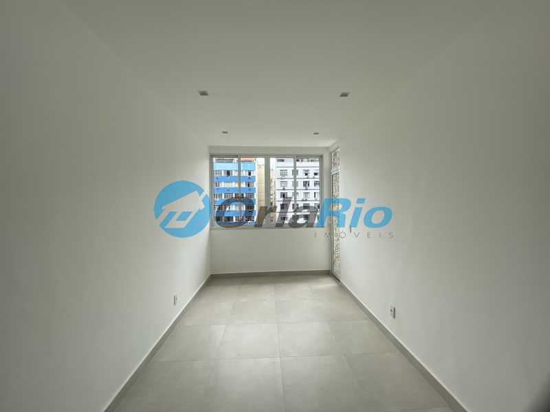 Apartamento à venda com 3 quartos, 135m² - Foto 5