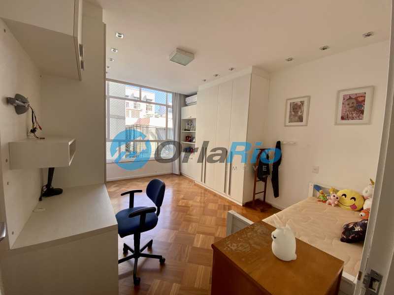 Apartamento à venda com 3 quartos, 150m² - Foto 16