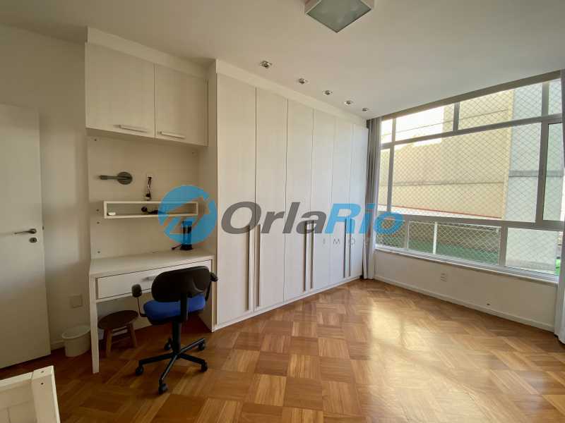 Apartamento à venda com 3 quartos, 150m² - Foto 18