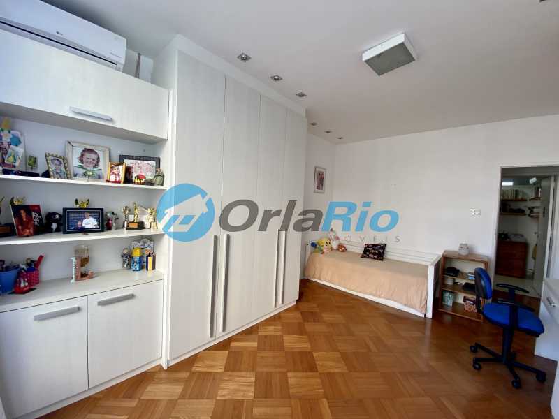 Apartamento à venda com 3 quartos, 150m² - Foto 17