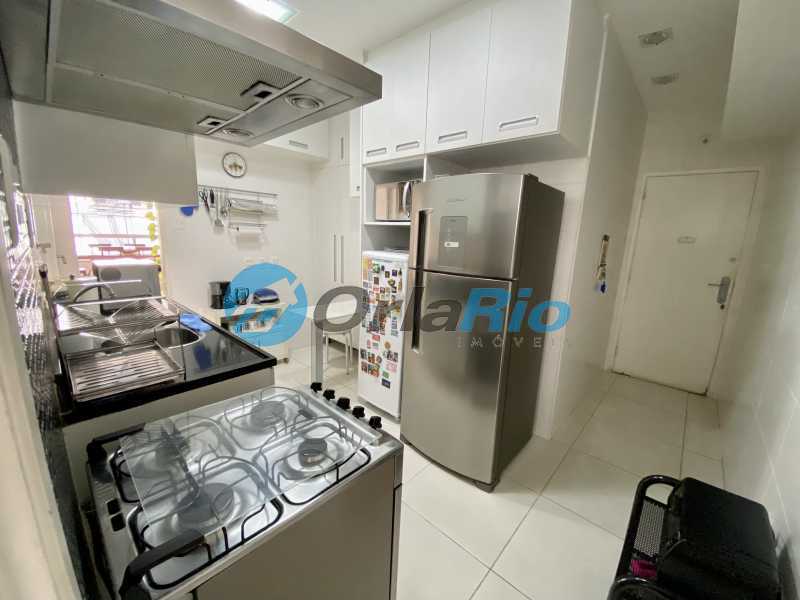 Apartamento à venda com 3 quartos, 150m² - Foto 26