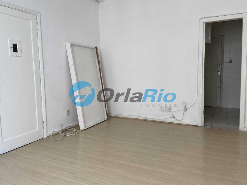 Apartamento à venda com 2 quartos, 66m² - Foto 2