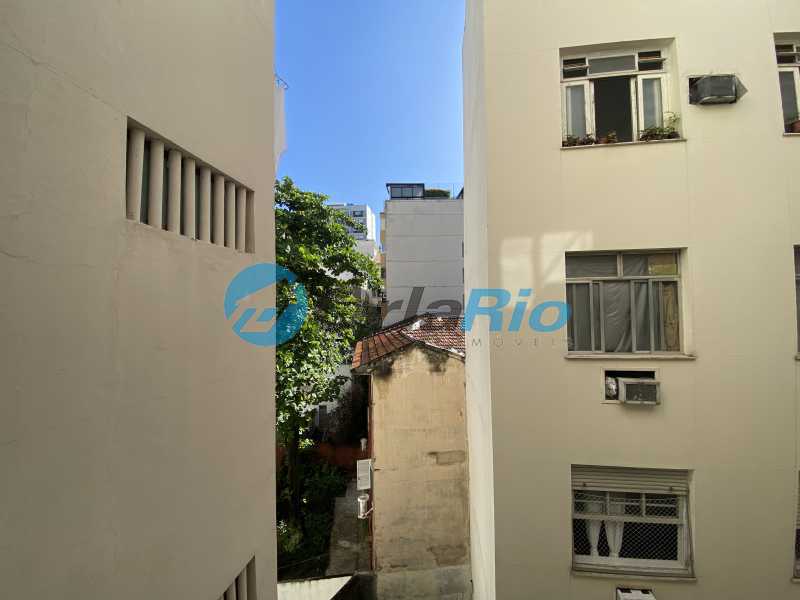 Apartamento à venda com 2 quartos, 66m² - Foto 18