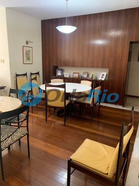 Apartamento à venda com 3 quartos, 170m² - Foto 3