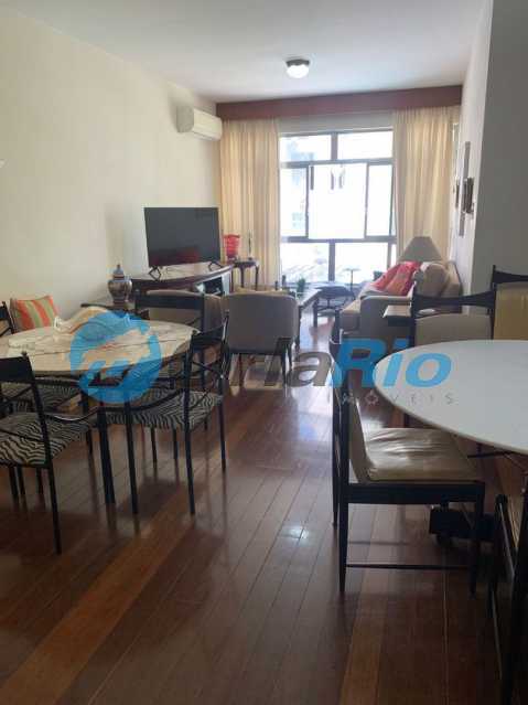 Apartamento à venda com 3 quartos, 170m² - Foto 4