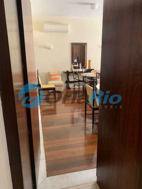 Apartamento à venda com 3 quartos, 170m² - Foto 8