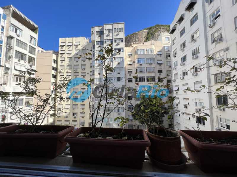 Apartamento à venda com 3 quartos, 121m² - Foto 3