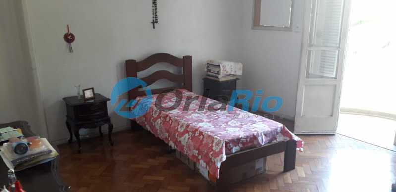 Apartamento à venda com 4 quartos, 186m² - Foto 14