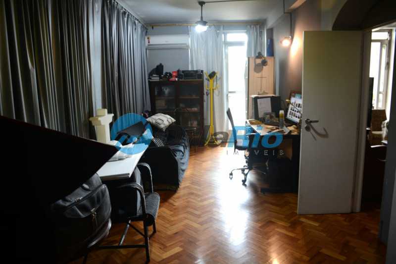 Apartamento à venda com 4 quartos, 186m² - Foto 13