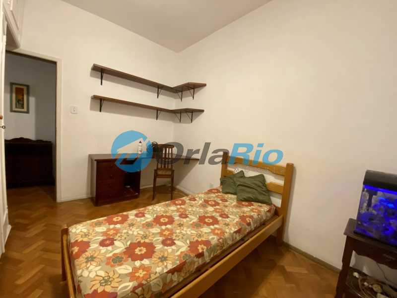 Apartamento à venda com 3 quartos, 156m² - Foto 7