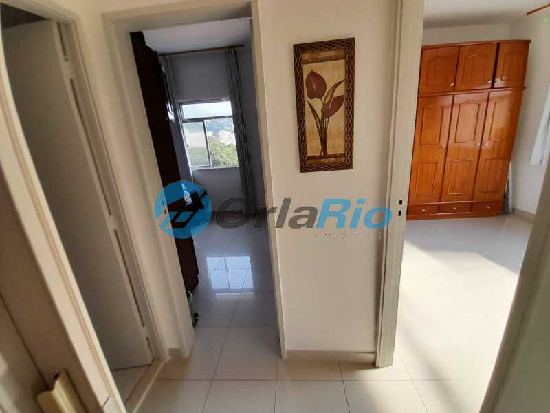 Apartamento à venda com 2 quartos, 66m² - Foto 9