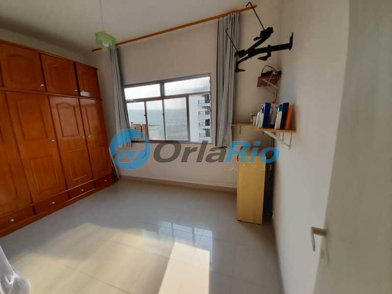 Apartamento à venda com 2 quartos, 66m² - Foto 11