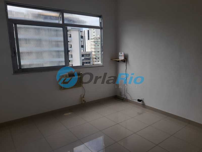 Apartamento à venda com 2 quartos, 66m² - Foto 13