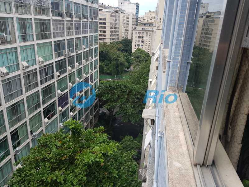 Apartamento à venda com 4 quartos, 169m² - Foto 3