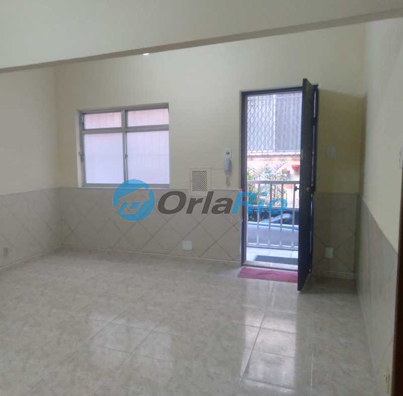 Casa de Vila à venda com 3 quartos, 56m² - Foto 2