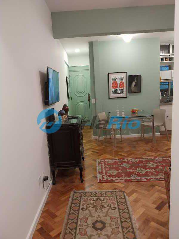 Apartamento à venda com 1 quarto, 40m² - Foto 9