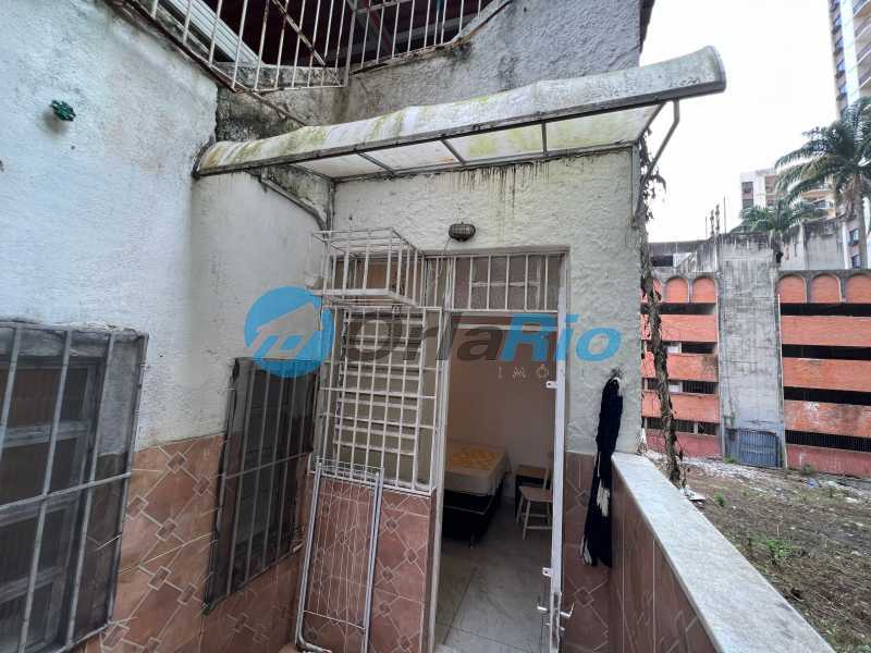 Casa de Vila à venda com 2 quartos, 100m² - Foto 16