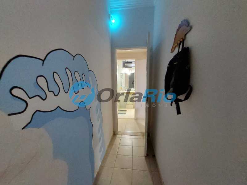 Apartamento à venda com 3 quartos, 94m² - Foto 13