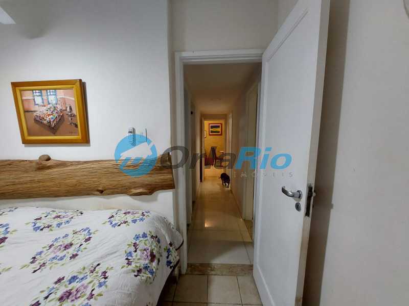 Apartamento à venda com 3 quartos, 94m² - Foto 17