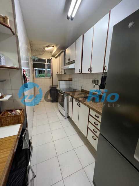 Apartamento à venda com 3 quartos, 91m² - Foto 13