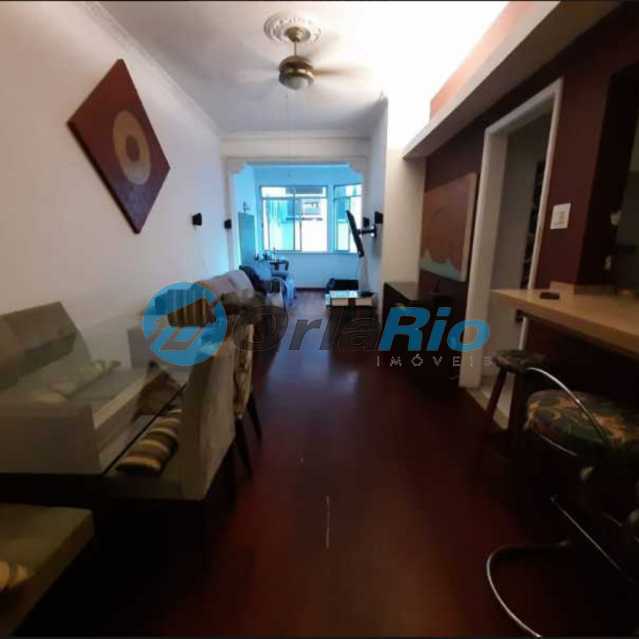 Apartamento à venda com 3 quartos, 104m² - Foto 2