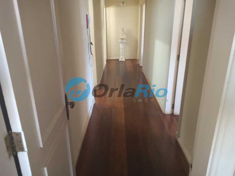 Apartamento à venda com 3 quartos, 140m² - Foto 9