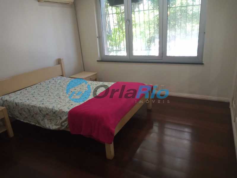 Apartamento à venda com 3 quartos, 140m² - Foto 10