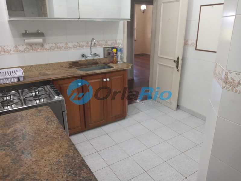 Apartamento à venda com 3 quartos, 140m² - Foto 22