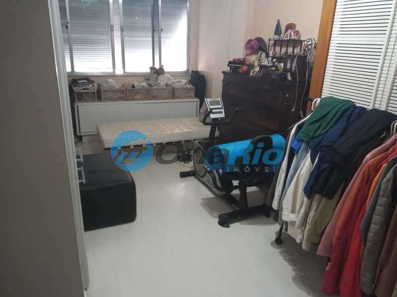 Apartamento à venda com 3 quartos, 167m² - Foto 13