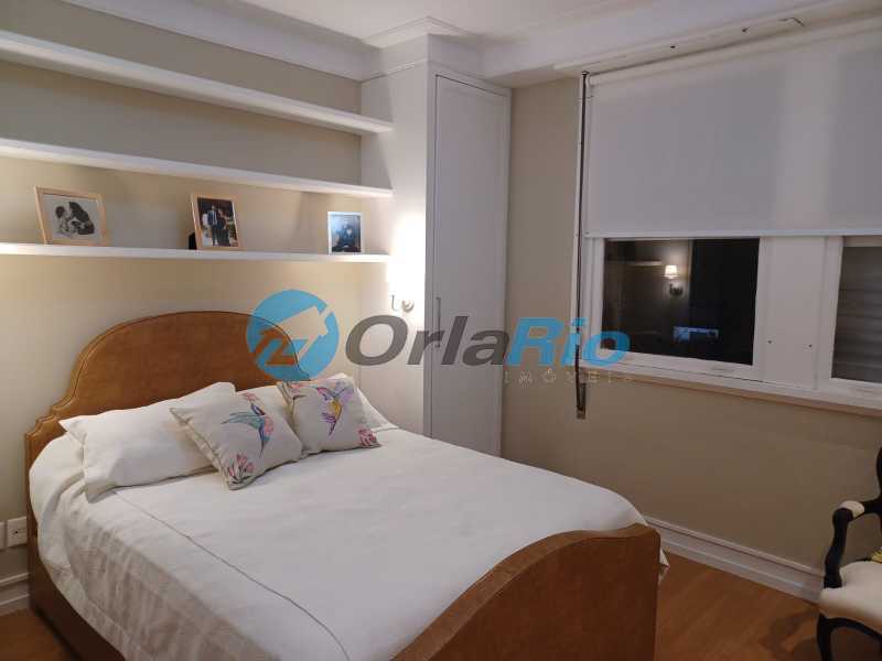 Apartamento à venda com 3 quartos, 167m² - Foto 12