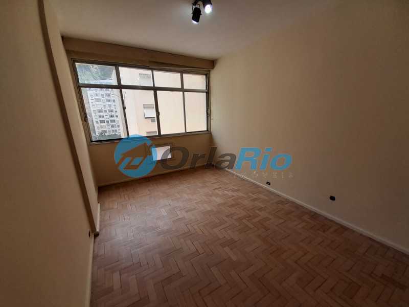 Apartamento à venda com 3 quartos, 133m² - Foto 13