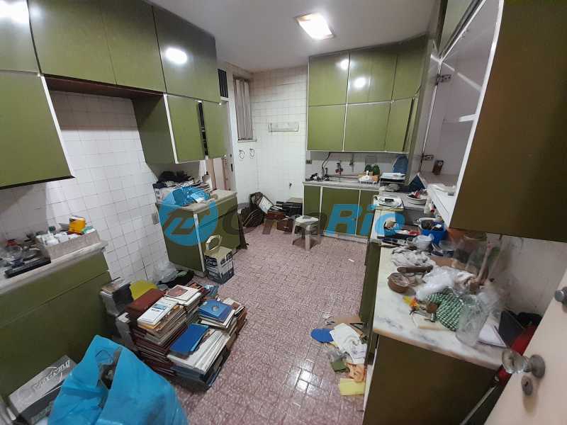 Apartamento à venda com 3 quartos, 133m² - Foto 20