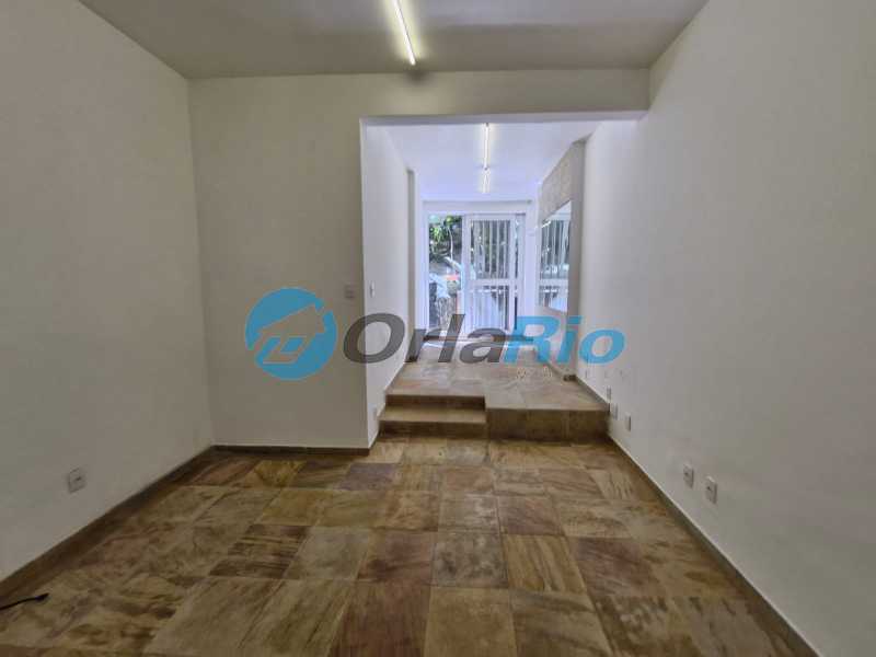 Apartamento à venda com 2 quartos, 68m² - Foto 4