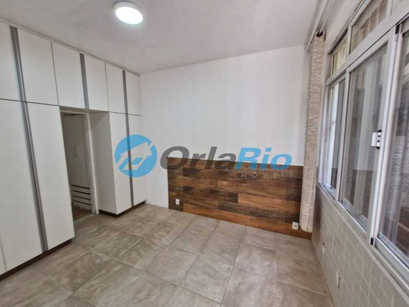 Apartamento à venda com 2 quartos, 68m² - Foto 8