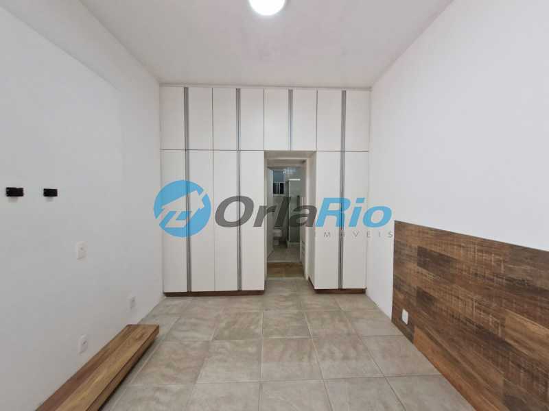 Apartamento à venda com 2 quartos, 68m² - Foto 9