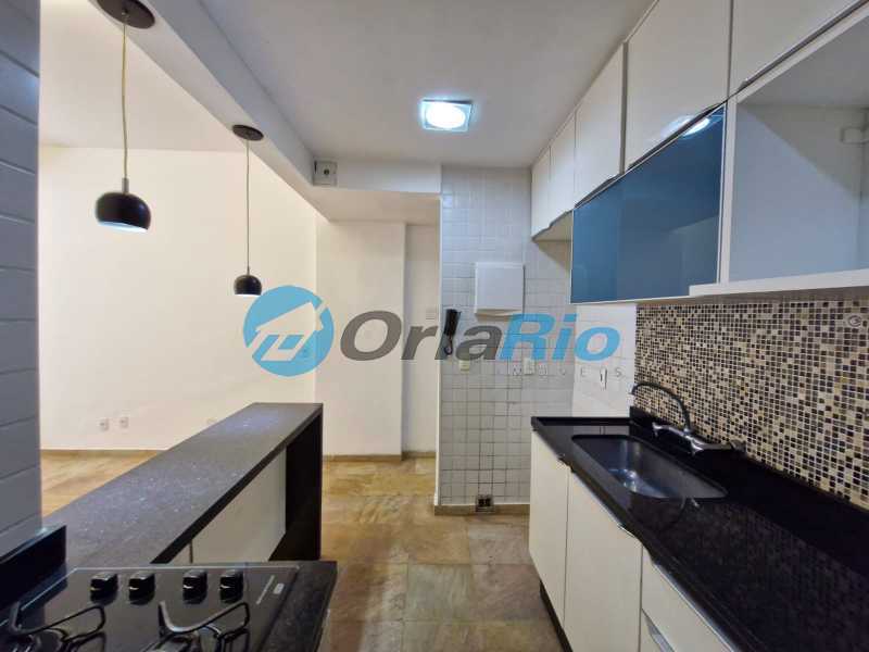 Apartamento à venda com 2 quartos, 68m² - Foto 17