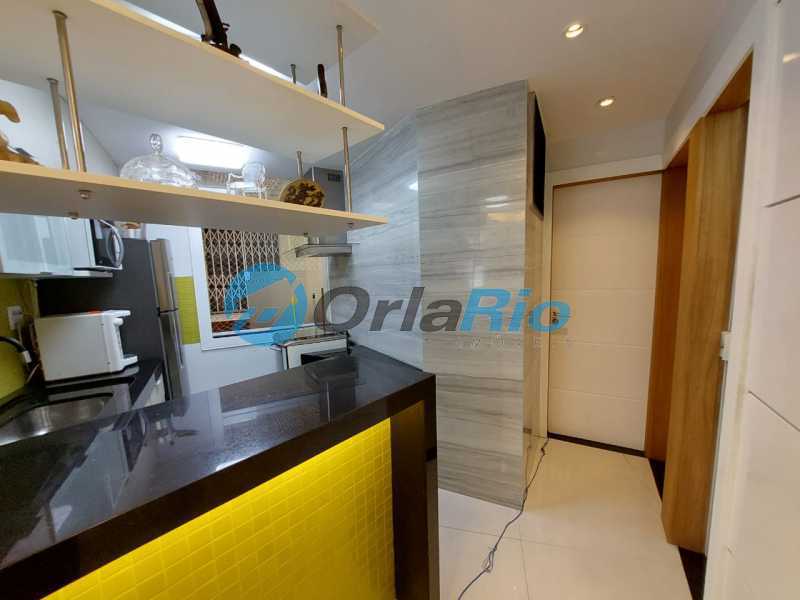 Apartamento à venda com 2 quartos, 77m² - Foto 9