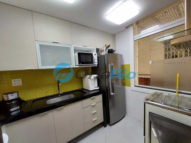 Apartamento à venda com 2 quartos, 77m² - Foto 12