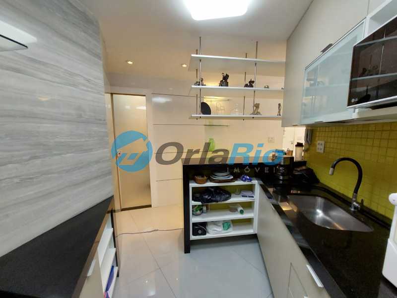 Apartamento à venda com 2 quartos, 77m² - Foto 14