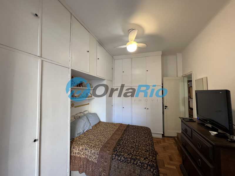 Apartamento à venda com 3 quartos, 121m² - Foto 16