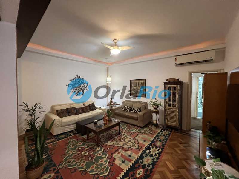 Apartamento à venda com 3 quartos, 121m² - Foto 4