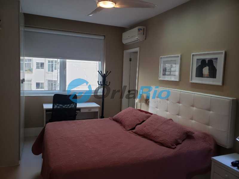 Apartamento à venda com 3 quartos, 156m² - Foto 10