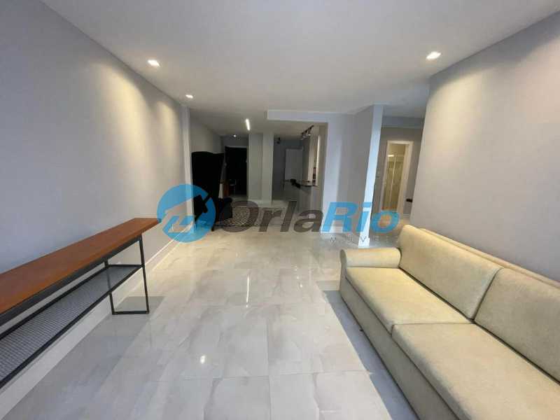 Apartamento à venda com 3 quartos, 116m² - Foto 2