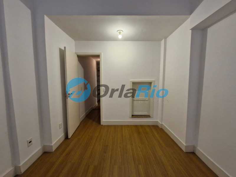 Apartamento à venda com 3 quartos, 130m² - Foto 22