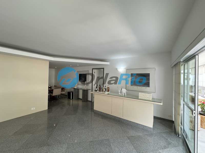 Apartamento à venda com 4 quartos, 153m² - Foto 5