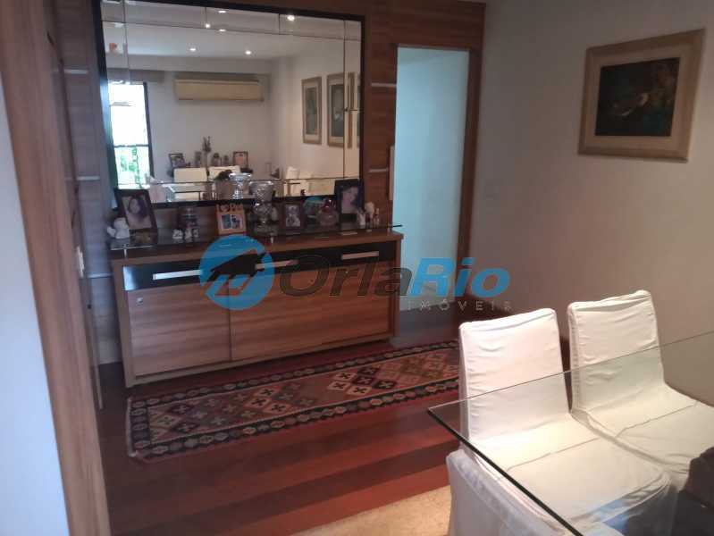 Apartamento à venda com 4 quartos, 160m² - Foto 5