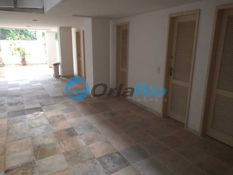 Apartamento à venda com 4 quartos, 160m² - Foto 29